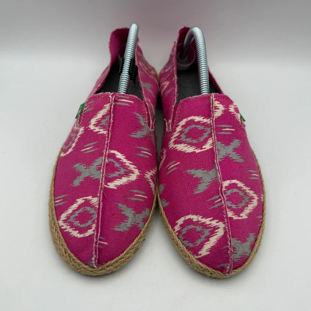 Sanuk Slip On Shoes Womens 10 Pink Ikat Geometric Sidewalk Surfer Espadrille